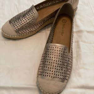 Gold Espadrilles- Bella Vita